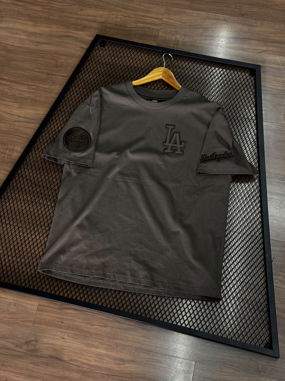 CAMISETA. LOS ANGELES DODGERS 100%ALGODÃO TAM:M (PRODUTO IMPORTADO)
