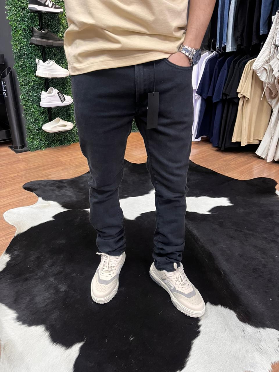 CALCA JEANS REPLAY NEAAL SKINNY 38 PRETO